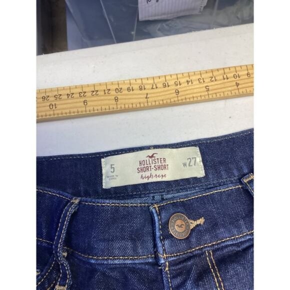 Acubi mermaidcore fairycore HOLLISTER Women's Denim Jean Shorts Size 5 Waist 27 - Picture 3 of 3